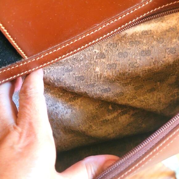 Vintage Gucci Traveler Suede and Leather Bag 18x17 SEE DESCRIPTION - Picture 12 of 16